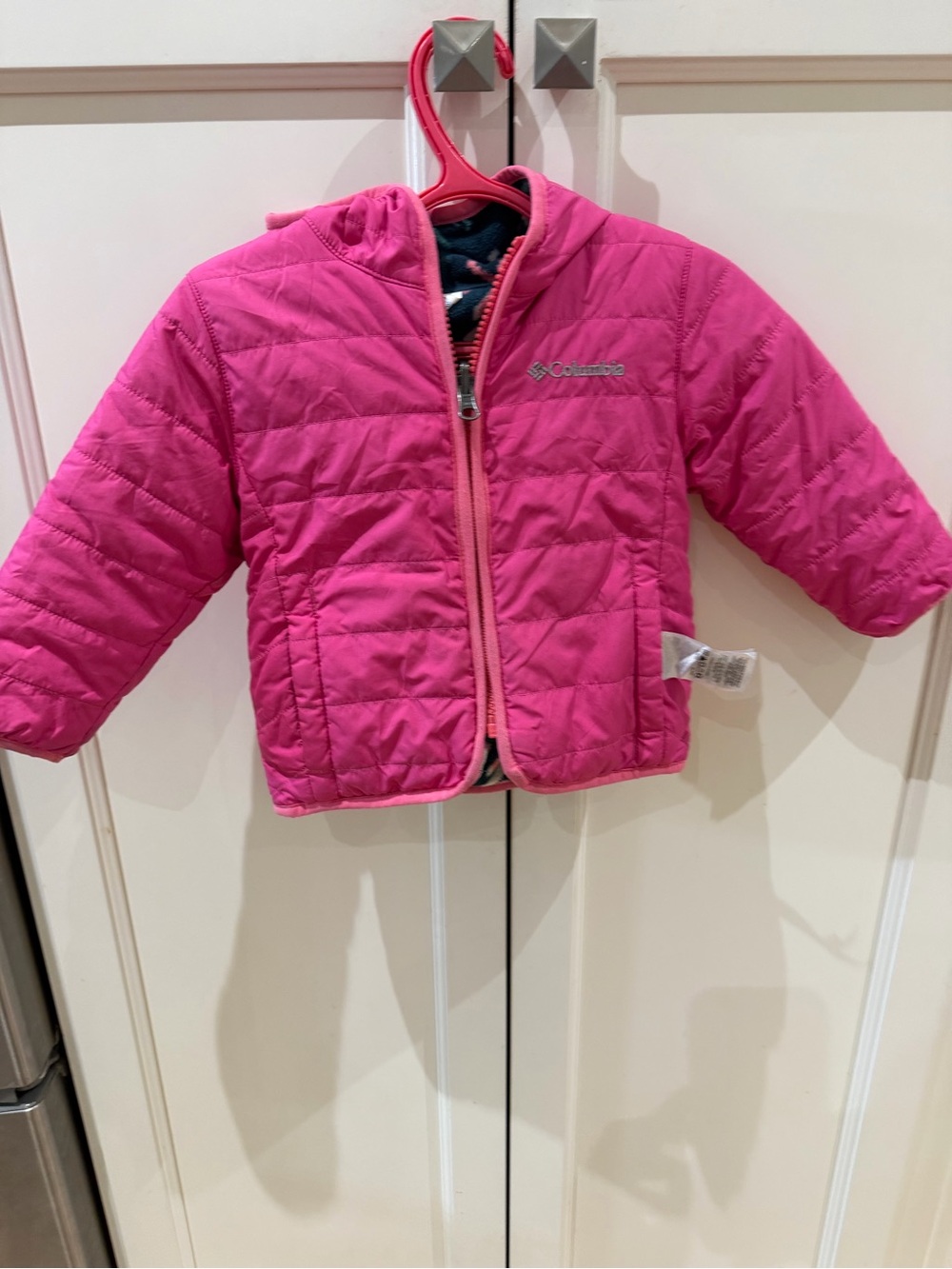 Columbia 12-18 Girls' Hot Pink Lightweight Puffer Jacket reversible